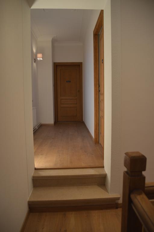 De Staberg Villa Bilzen Exteriör bild