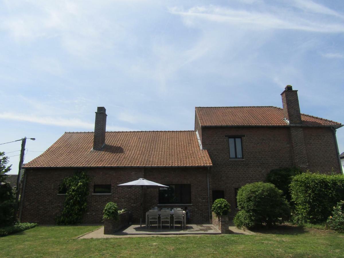 De Staberg Villa Bilzen Exteriör bild